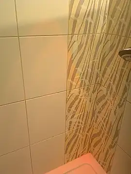 Snapshot of joeyriddle chatting on 03-28-26, 07:30 joeyriddle online show from 03-28-26, 07:30