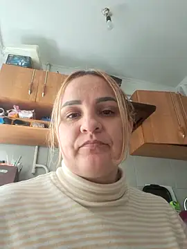 Snapshot of Malichkaanna30 chatting on 05-22-26, 11:49 Malichkaanna30 online show from 05-22-26, 11:49