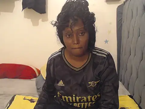 Snapshot of Ebonymercy chatting on 04-17-26, 08:12 Ebonymercy online show from 04-17-26, 08:12