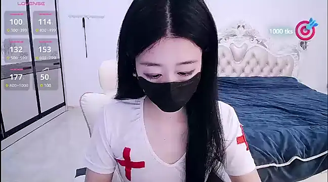 Snapshot of CN-xiaofei chatting on 02-18-25, 11:22 CN-xiaofei online show from 02-18-25, 11:22