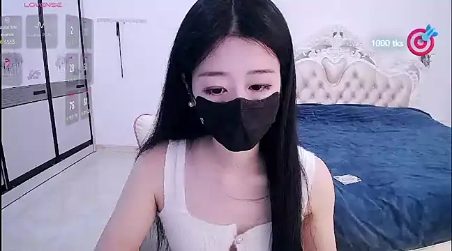 CN-xiaofei online show from 02-20-25, 04:28