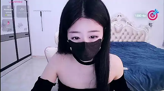 CN-xiaofei online show from 02-21-25, 02:39