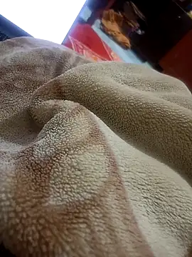 Snapshot of CuteyCouple chatting on 03-01-26, 08:33 CuteyCouple online show from 03-01-26, 08:33