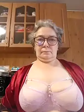 IrinaSweet54 online show from 11-11-25, 07:19