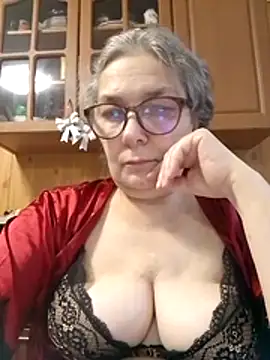 IrinaSweet54 online show from 12-04-25, 08:12