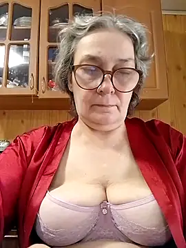 IrinaSweet54 online show from 05-09-26, 07:13