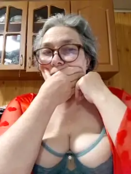 IrinaSweet54 online show from 05-13-26, 07:17