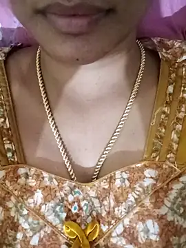 Snapshot of Ambika01 chatting on 01-08-25, 07:24 Ambika01 online show from 01-08-25, 07:24