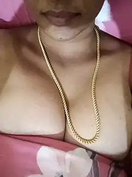 Snapshot of Ambika01 chatting on 03-17-25, 07:46 Ambika01 online show from 03-17-25, 07:46