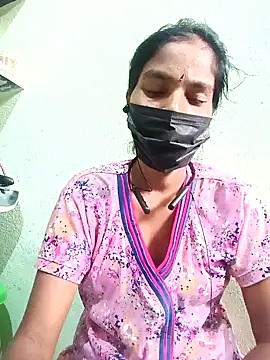 anusiya01 online show from 02-05-25, 02:19