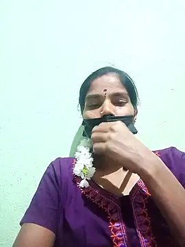 anusiya01 online show from 02-21-25, 05:20