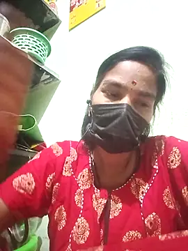 anusiya01 online show from 09-15-25, 05:35