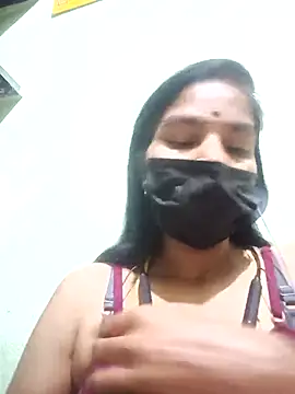 anusiya01 online show from 09-18-25, 05:59