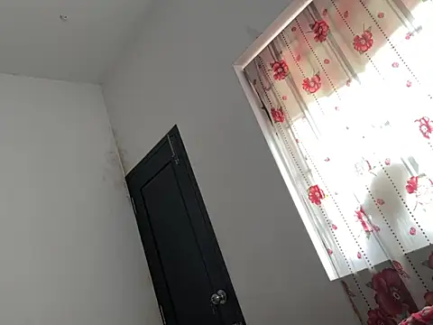 Snapshot of Unom94 chatting on 01-15-26, 09:03 Unom94 online show from 01-15-26, 09:03