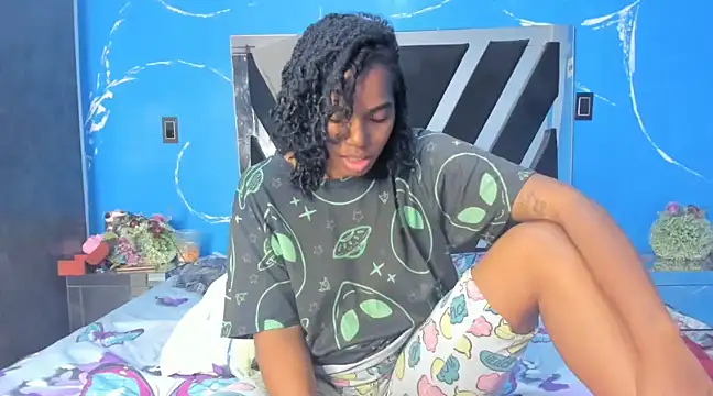 Cataleya19   online show from 12-16-24, 02:27