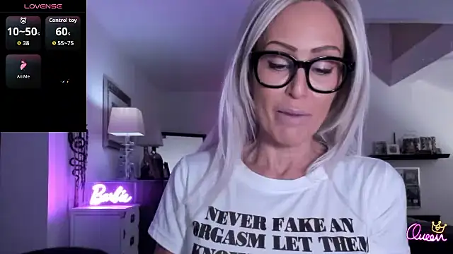 VelvetBarbie online show from 02-21-26, 10:22