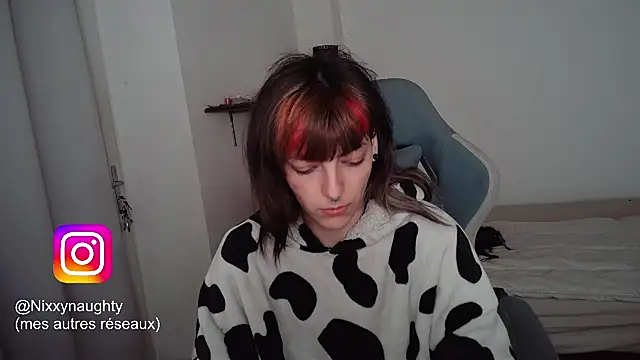 Nixxy naughty online show from 02-17-25, 09:30