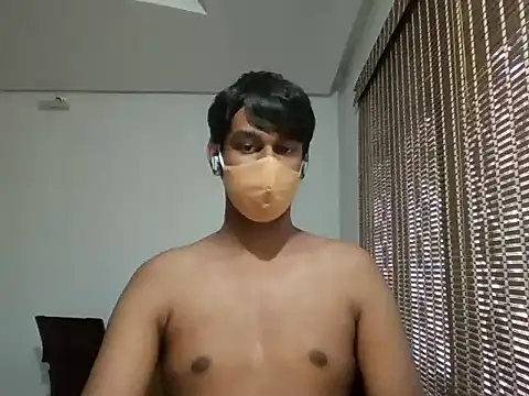 brownguy1234 online show from 02-02-25, 10:46