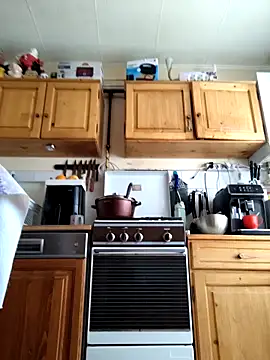 Snapshot of intx800 chatting on 05-06-26, 12:54 intx800 online show from 05-06-26, 12:54