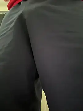 Snapshot of BrIonIcman1 chatting on 07-16-26, 04:46 BrIonIcman1 online show from 07-16-26, 04:46