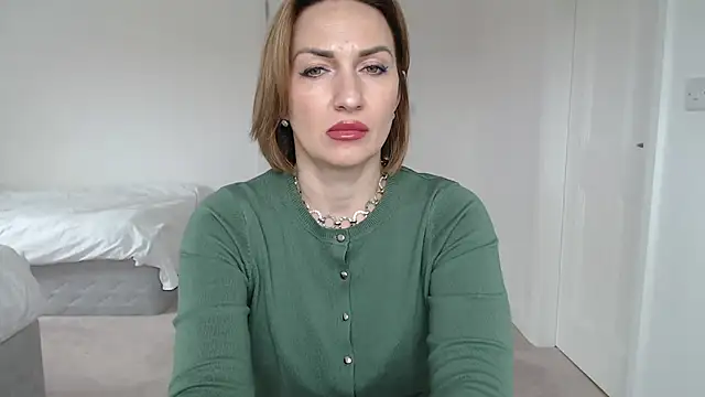 Snapshot of Mallinia chatting on 03-16-25, 02:55 Mallinia online show from 03-16-25, 02:55