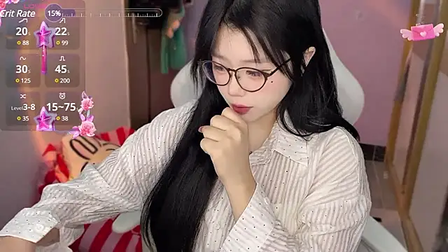 Snapshot of xiSSts chatting on 12-11-24, 08:07 xiSSts online show from 12-11-24, 08:07