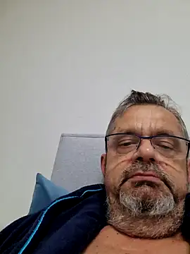 axecoman60 online show from 01-20-25, 07:04