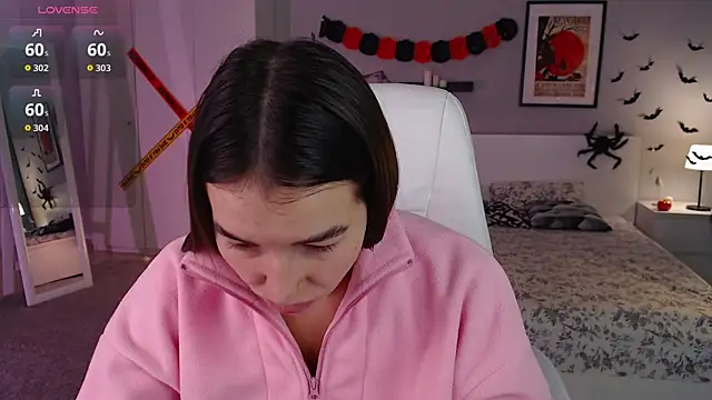 Snapshot of Bellla_Haddid chatting on 11-02-25, 01:30 Bellla Haddid online show from 11-02-25, 01:30