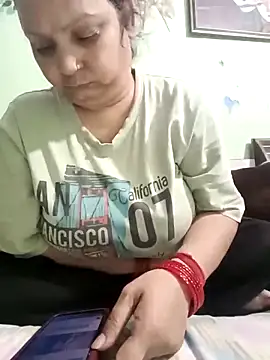 Kavya kapoor online show from 11-28-25, 05:48