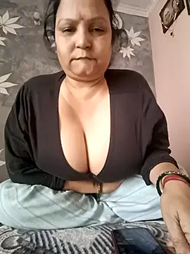 Kavya kapoor online show from 12-17-25, 04:29