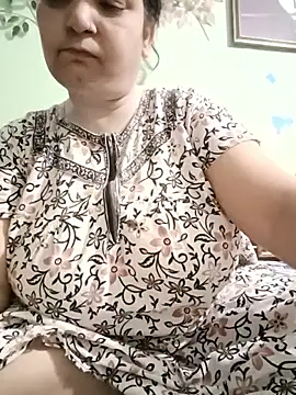 Snapshot of Kavya_kapoor chatting on 05-19-26, 04:57 Kavya kapoor online show from 05-19-26, 04:57