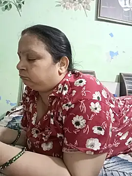 Snapshot of Kavya_kapoor chatting on 05-30-26, 05:43 Kavya kapoor online show from 05-30-26, 05:43
