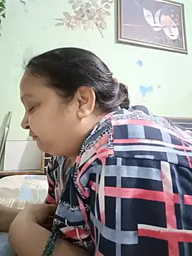 Snapshot of Kavya_kapoor chatting on 07-14-26, 08:30 Kavya kapoor online show from 07-14-26, 08:30