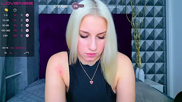 Snapshot of NellyStorm chatting on 12-27-24, 04:47 NellyStorm online show from 12-27-24, 04:47