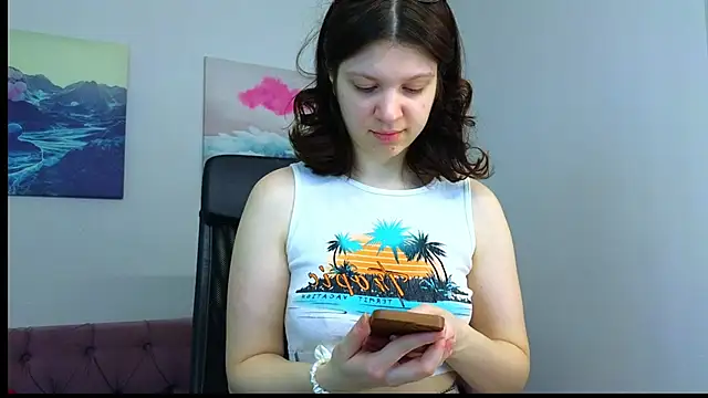 Snapshot of Baby_Evalena chatting on 05-03-26, 05:35 Baby Evalena online show from 05-03-26, 05:35