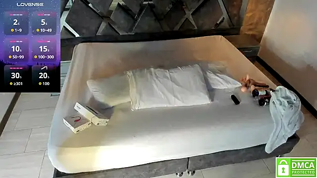 Rose Evans   online show from 11-29-25, 05:10