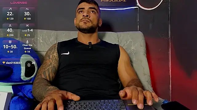 ERIC HARRISON online show from 02-11-26, 01:10