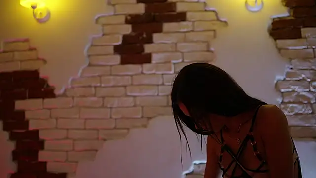 AngelinaCapri online show from 09-25-25, 06:55