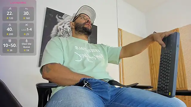 Luke  09 online show from 09-30-25, 11:04