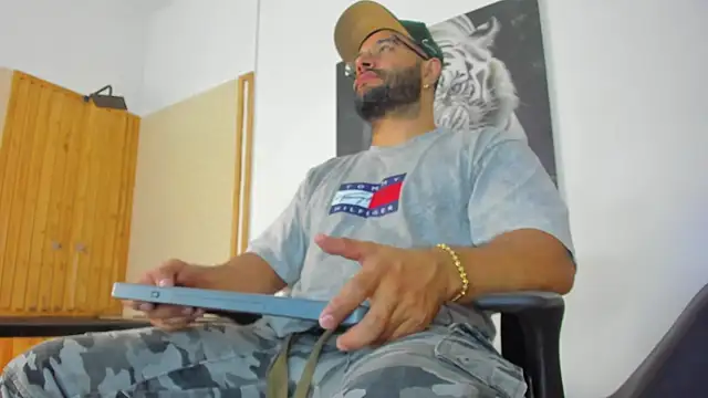 Luke  09 online show from 10-04-25, 11:41