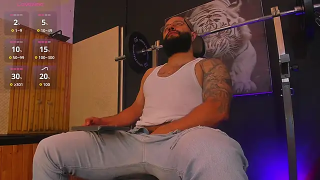 Luke  09 online show from 01-11-26, 11:48