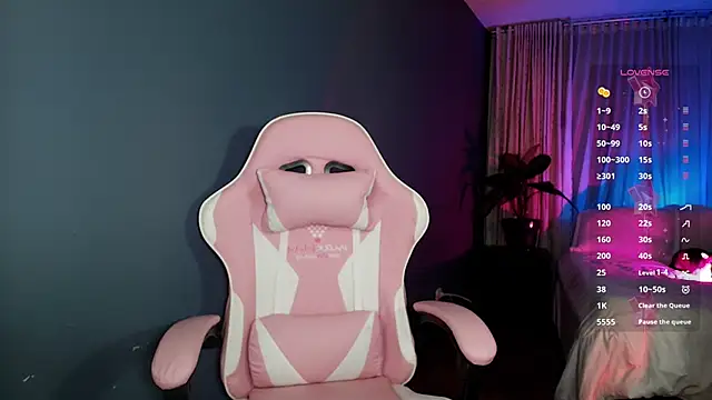 Kendall Bunnyy online show from 02-11-26, 08:47