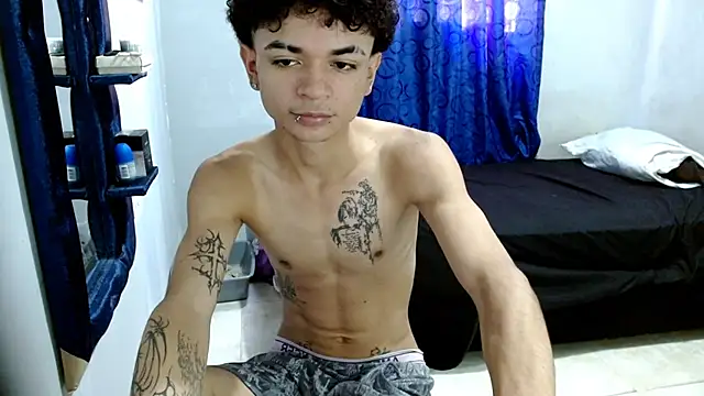 Snapshot of Lovebeng_ chatting on 03-03-25, 06:55 Lovebeng  online show from 03-03-25, 06:55