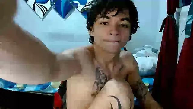 Snapshot of Lovebeng_ chatting on 10-08-25, 12:52 Lovebeng  online show from 10-08-25, 12:52