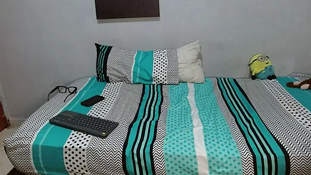 Lovebeng  online show from 05-08-26, 12:05