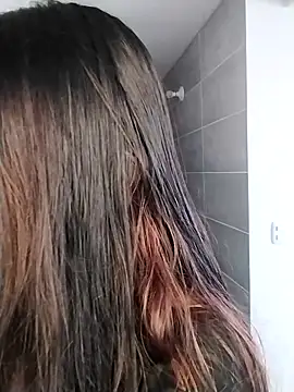 Snapshot of Little-Lucifer chatting on 10-24-25, 07:54 Little-Lucifer online show from 10-24-25, 07:54