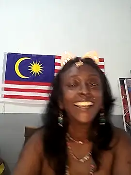 mamakarma1403 online show from 09-15-25, 04:45