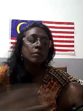 mamakarma1403 online show from 10-21-25, 12:39