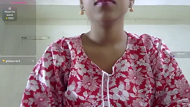 Snapshot of Preeti-Sexy chatting on 12-30-24, 05:58 Preeti-Sexy online show from 12-30-24, 05:58