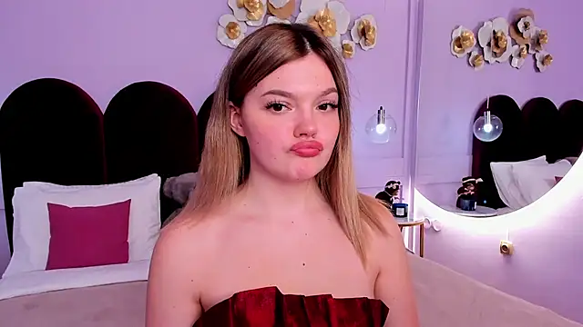 ZaraBloom online show from 03-13-25, 07:39